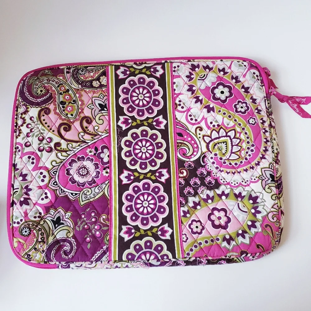 Vera Bradley Pink Paisley Print Laptop Case